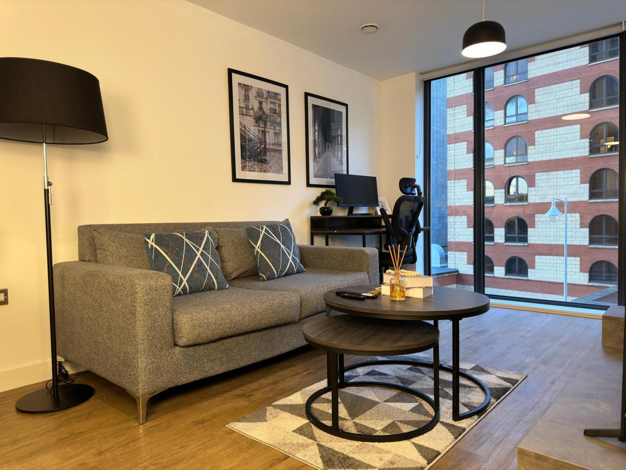 Cozy City Centre Apartment With Free Parking And Free Gym Birmingham Exterior foto